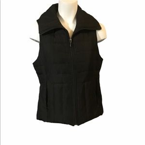 Kenneth Cole black down vest EUC
